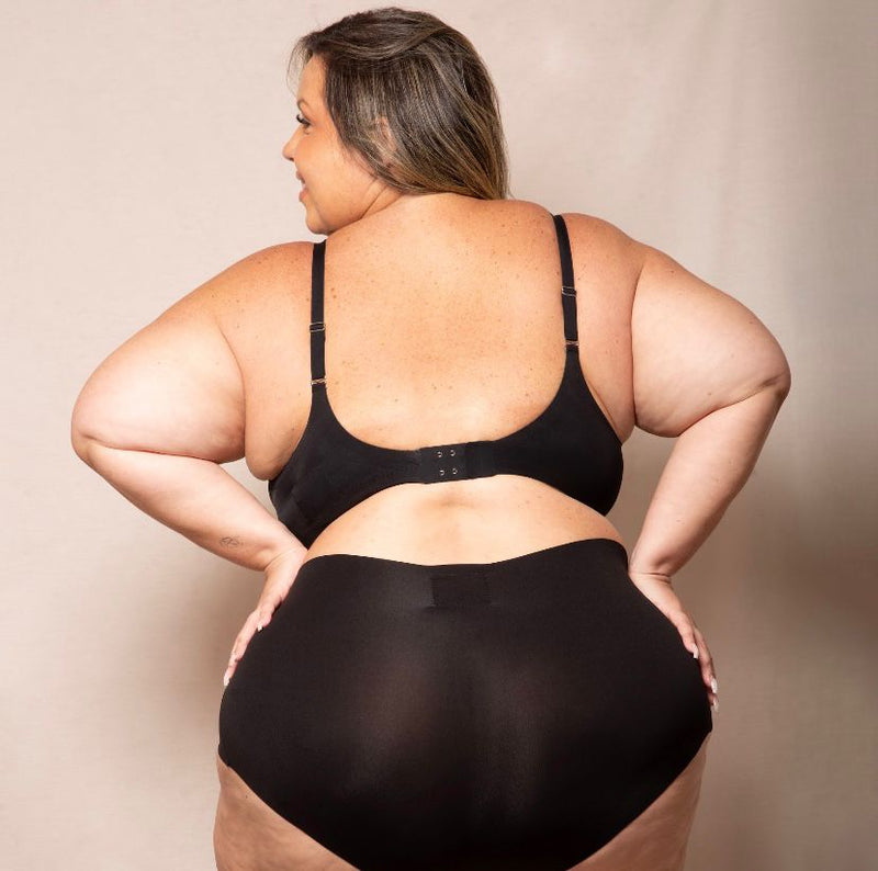 Elevé® – Calcinha Respirável Plus Size de Ajuste Perfeito